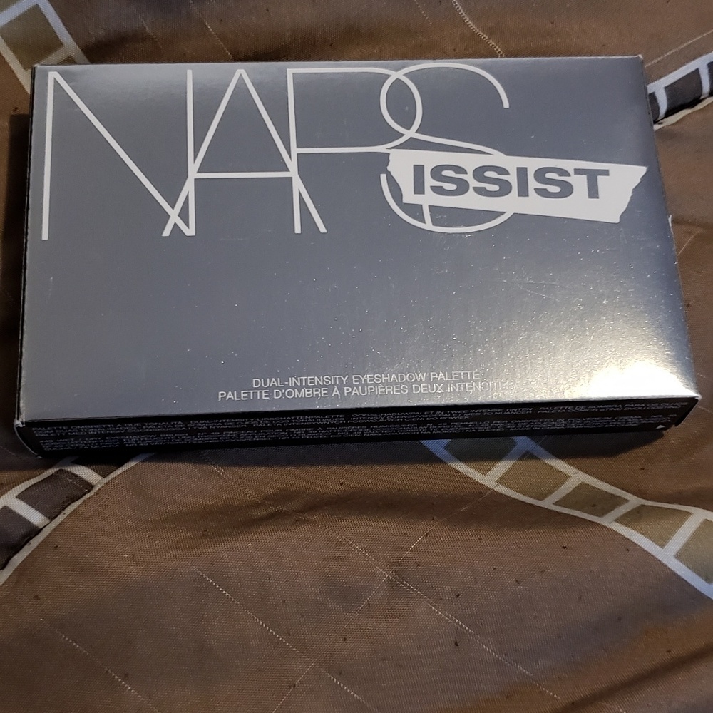 Nars Issist Palette - Picture 2 of 10